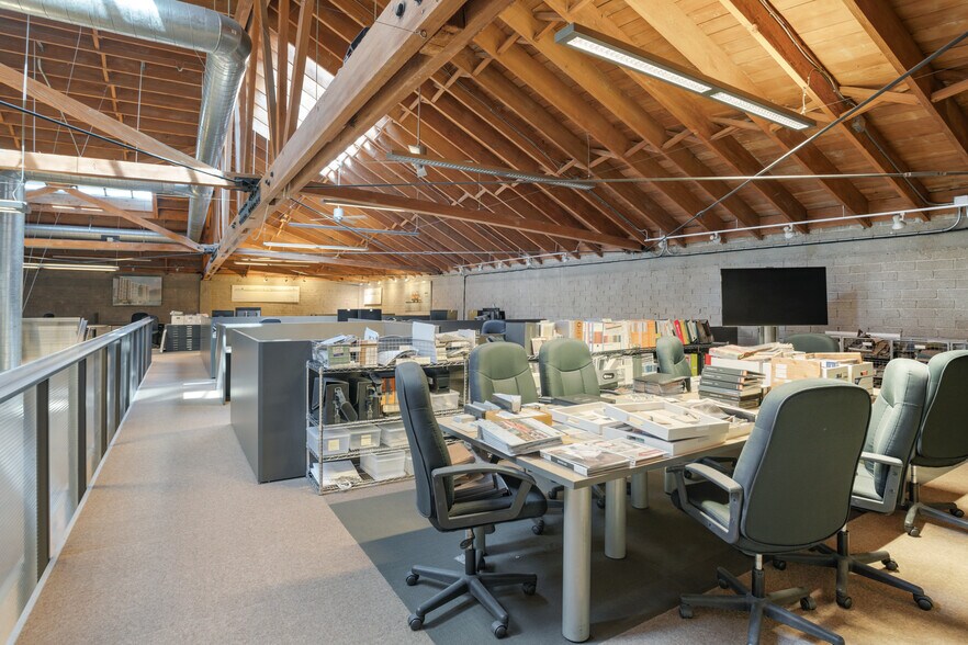 More Photos Of 1045 14th St, San Diego Loft Creative Space For Lease