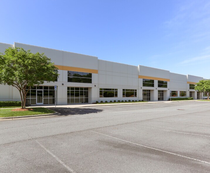 More Photos Of 4015 Shopton Rd, Charlotte Light Manufacturing For Lease