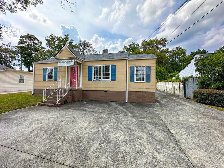 More Photos Of 4154 Clairmont Rd, Atlanta Office For Sale