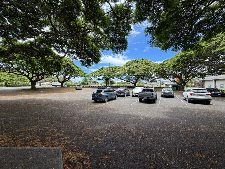 More Photos Of 1110 Kailua Rd, Kailua Office For Lease