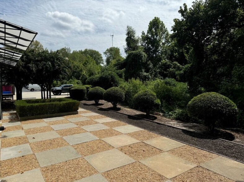 More Photos Of 1123 Zonolite Rd NE, Atlanta Coworking Space