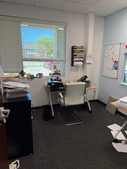 More Photos Of 4040 McDermott Rd, Plano Medical For Lease