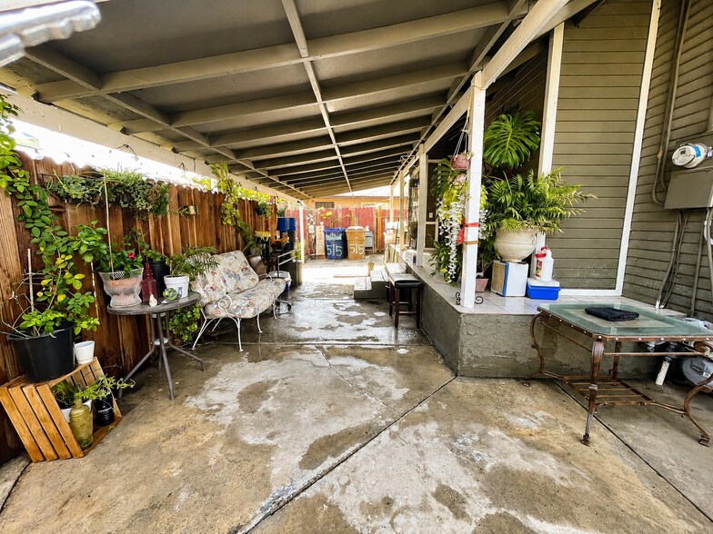 More Photos Of 515 Wilson Ave, Bakersfield Apartments For Sale