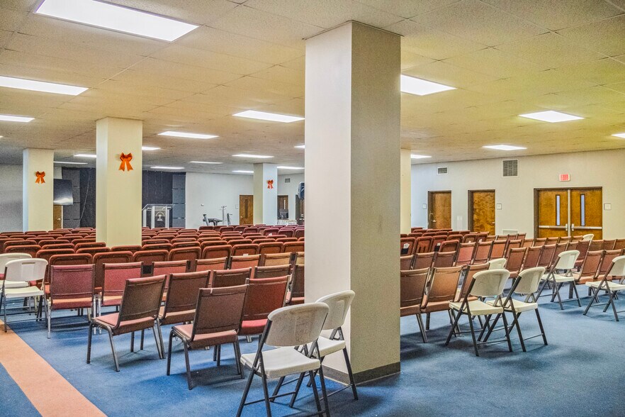 More Photos Of 4528 Rockbridge Rd, Stone Mountain Religious Facility For Sale