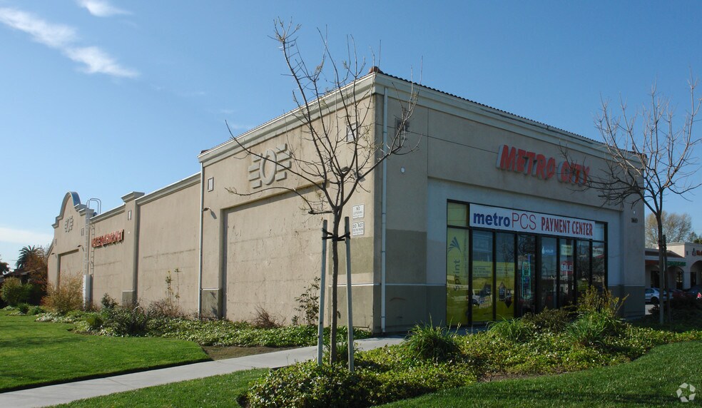 More Photos Of 1610 Mckee Rd, San Jose General Retail For Lease