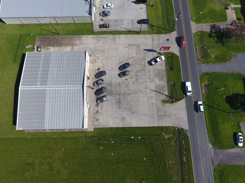 More Photos Of 2837 Highway 20, Vacherie Freestanding For Lease