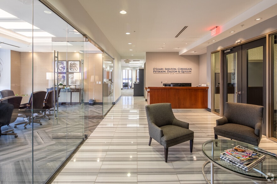 More Photos Of 1034 S Brentwood Blvd, Richmond Heights Medical For Lease