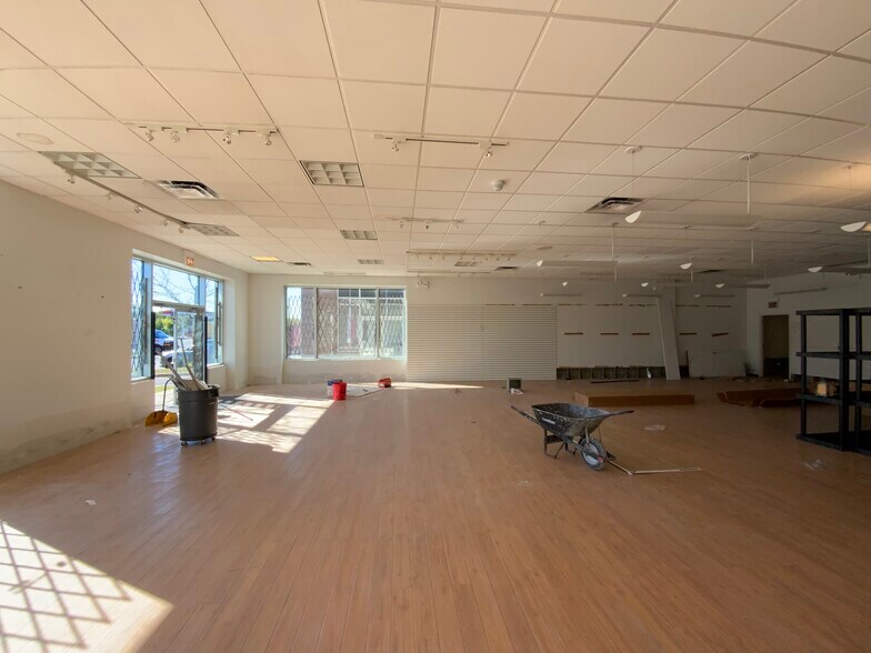 More Photos Of 6920-6940 S Ashland Ave, Chicago Unknown For Lease