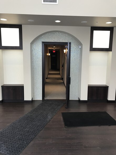 More Photos Of 6687 Pittsford Palmyra Rd, Fairport General Retail For Lease