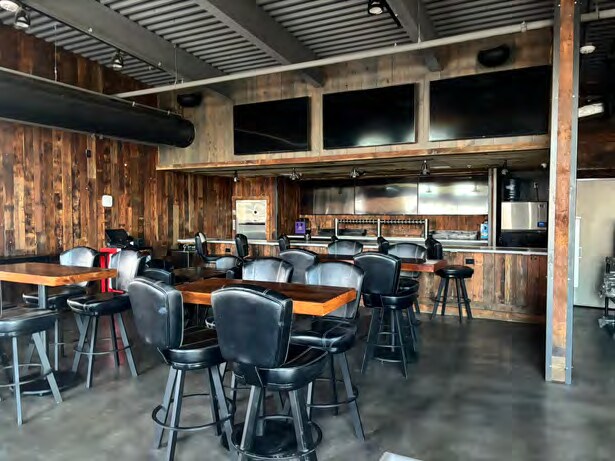 More Photos Of 810 E 1st St, Ankeny Restaurant For Sale