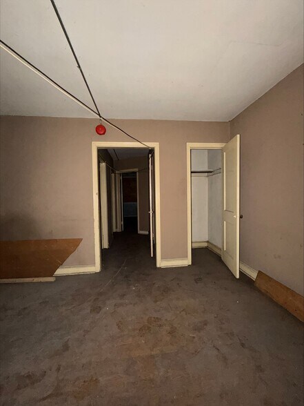 More Photos Of 1324 W Olney Ave, Philadelphia Flex For Sale