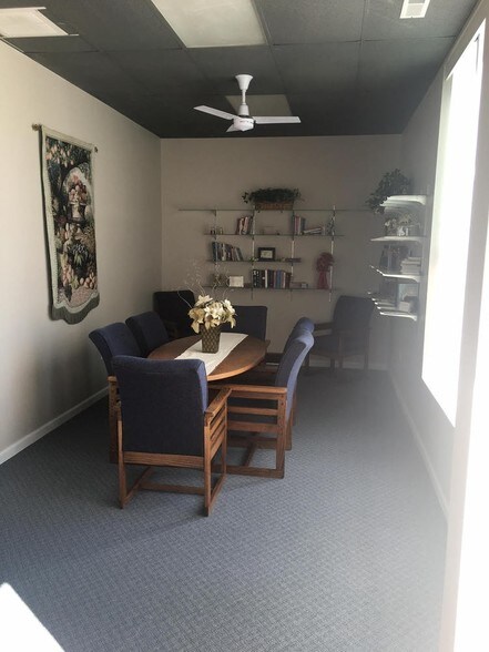 More Photos Of 737-739 E Main St, Salisbury General Retail For Sale