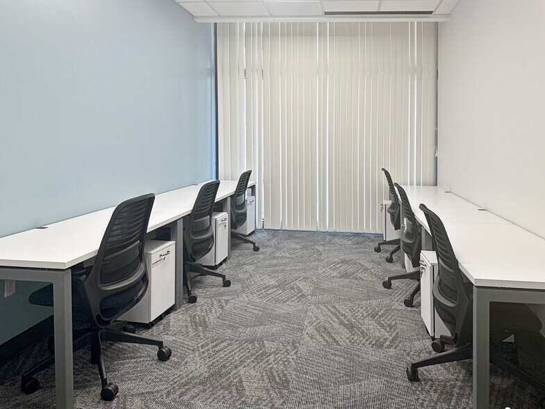 More Photos Of 211 N Union St, Alexandria Coworking Space