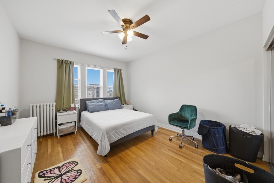 More Photos Of 4057 W School St, Chicago Apartments For Sale
