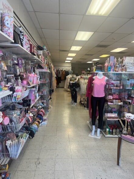 More Photos Of 877-891 Markham Ave, Vacaville Unknown For Lease