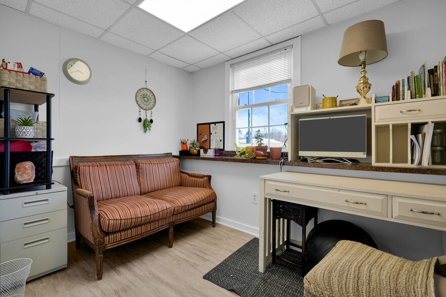 More Photos Of 70 Schanck Rd, Freehold Medical For Lease