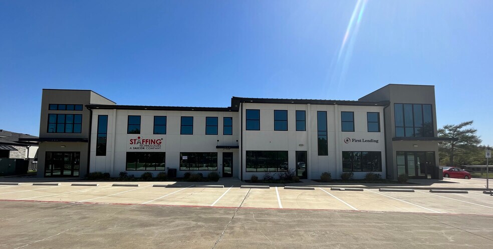 More Photos Of 4888 Dexter Dr, Plano Medical For Lease