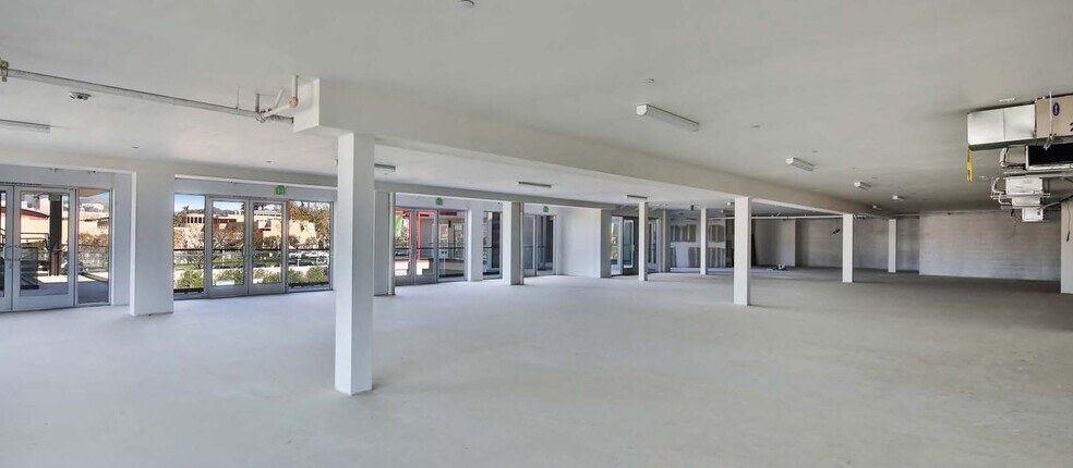 More Photos Of 11666 W Olympic Blvd, Los Angeles General Retail For Lease