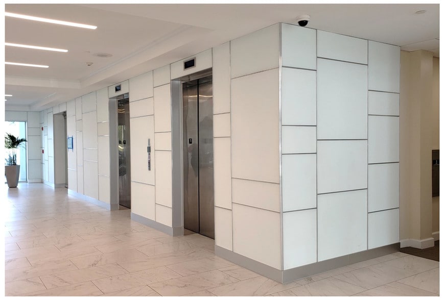 More Photos Of 2500 Weston Rd, Weston Unknown For Lease