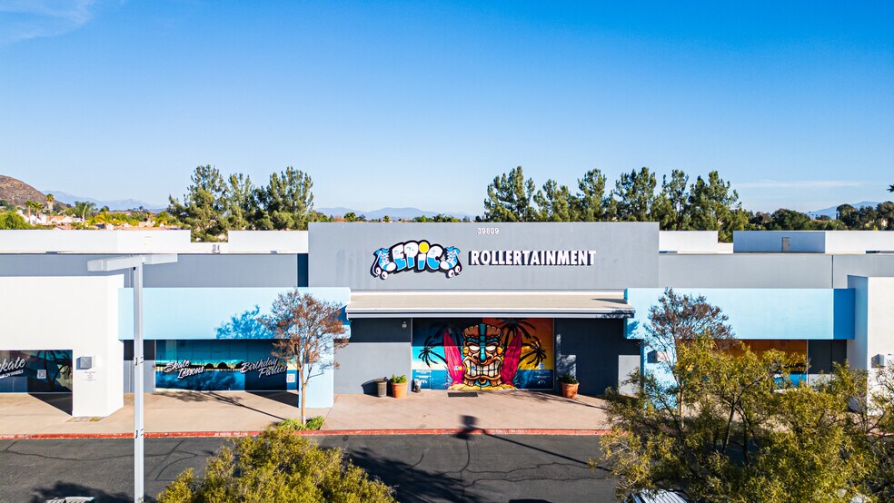More Photos Of 39809 Avenida Acacias, Murrieta Skating Rink For Lease