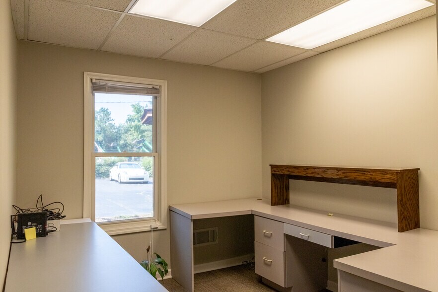 More Photos Of 1299 Battlecreek Rd, Jonesboro Medical For Sale