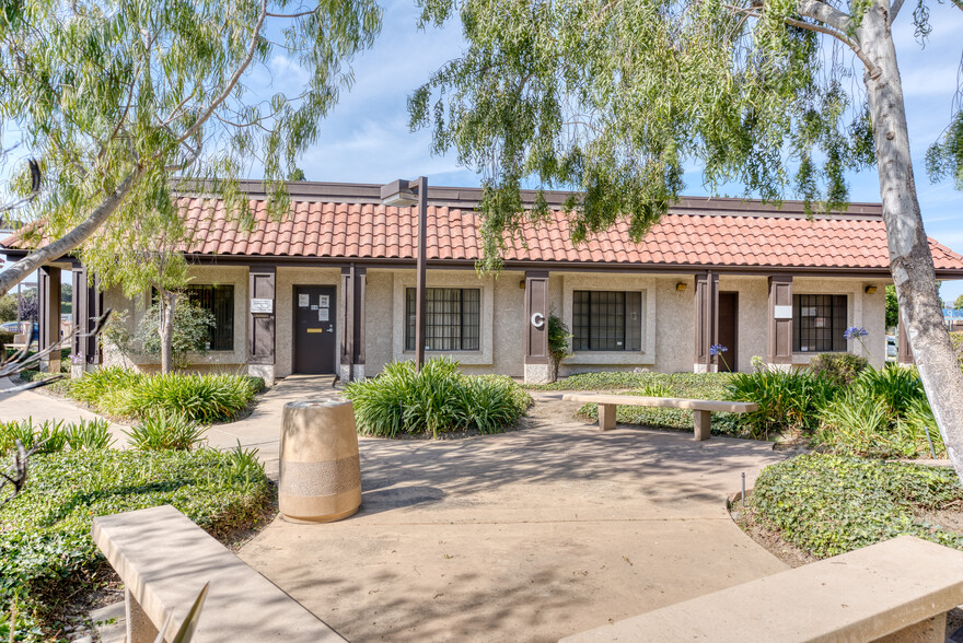 Primary Photo Of 1300 E Cypress St, Santa Maria Office For Sale