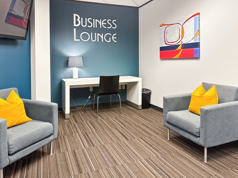 More Photos Of 7300 W 110th St, Overland Park Coworking Space