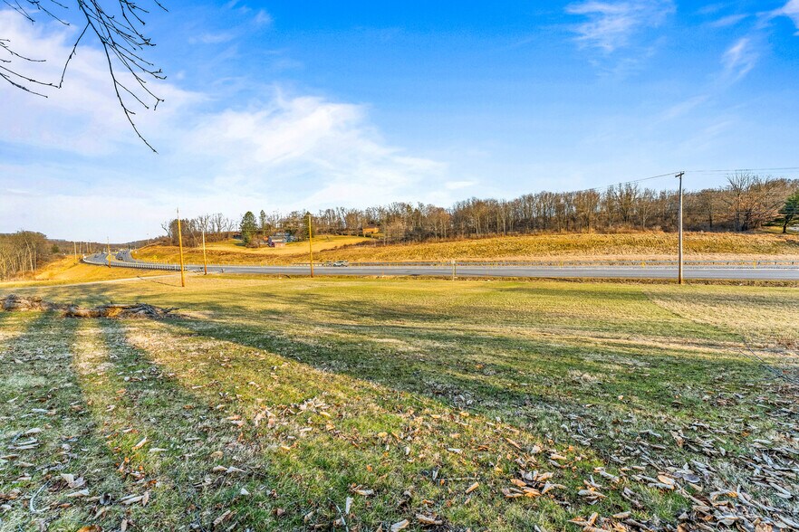 More Photos Of 117 Allemande Ln, Valencia Specialty For Sale