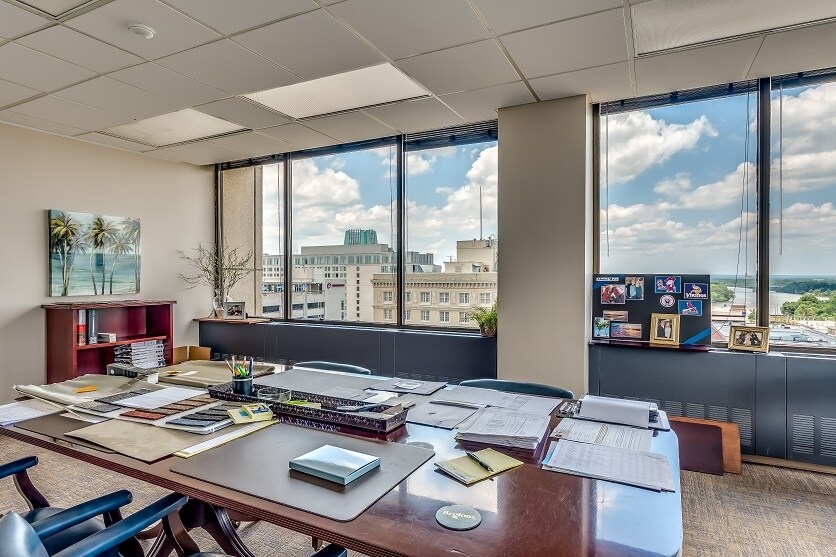 More Photos Of 60 Commerce St, Montgomery Office Residential For Lease