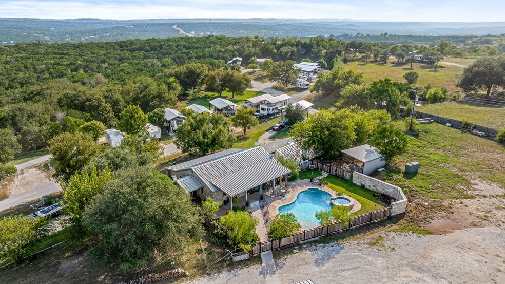 More Photos Of 1321 N FM 56, Glen Rose Trailer Camper Park For Sale