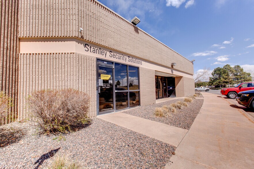 More Photos Of 7399 S Tucson Way, Centennial Flex For Lease