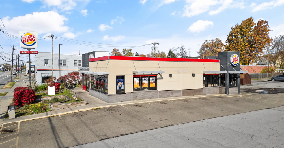 Primary Photo Of 230 W Main St, Batavia Fast Food For Sale