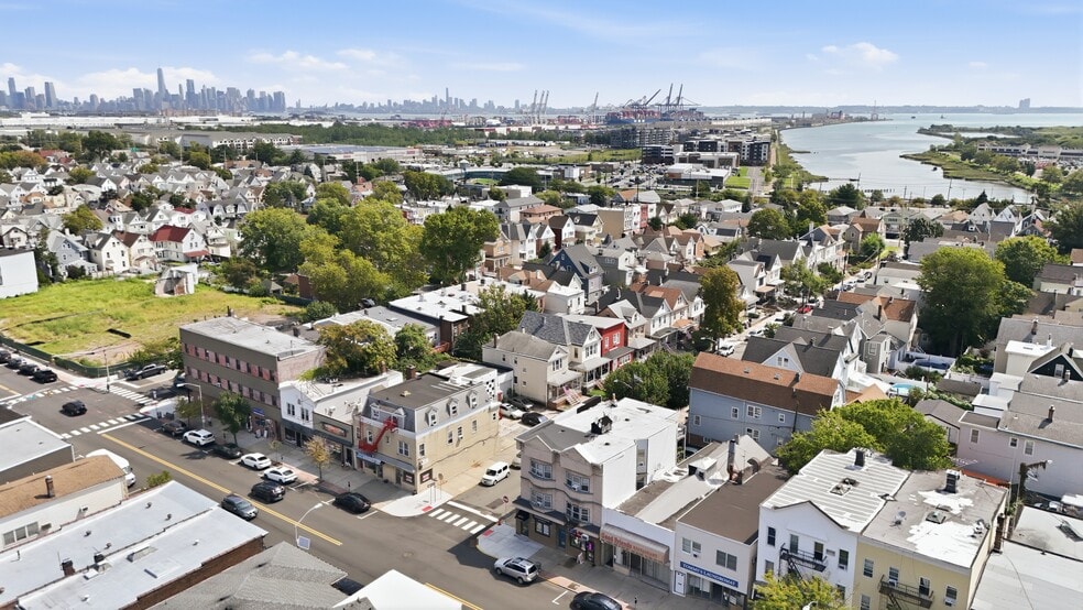 More Photos Of 714-716 Broadway, Bayonne Storefront Retail Residential For Sale