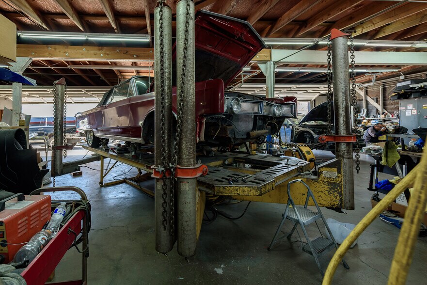 More Photos Of 630 Grand Ave, Spring Valley Auto Repair For Sale