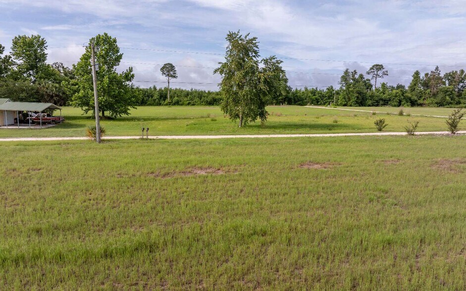More Photos Of 1083 SW County Road 351, Mayo Land For Sale