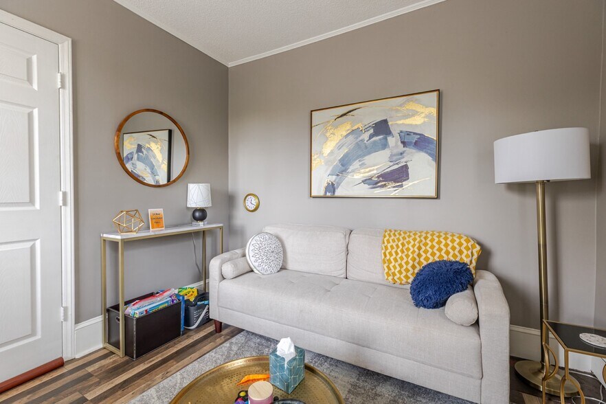 More Photos Of 2036 E 7th St, Charlotte Loft Creative Space For Sale