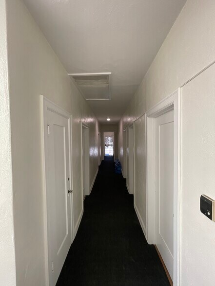 More Photos Of 418-420 N Larchmont Blvd, Los Angeles Office For Lease