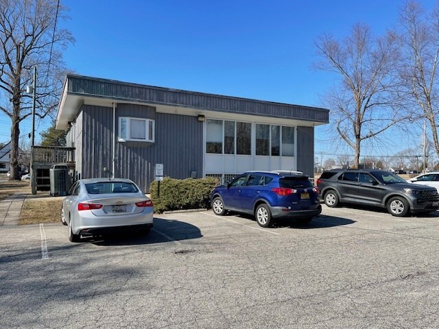 More Photos Of 2981 Solomons Island Rd, Edgewater Office For Sale