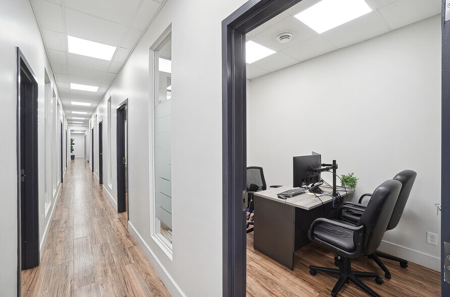 More Photos Of 4028-4030 Rue Wellington, Montréal Storefront For Lease