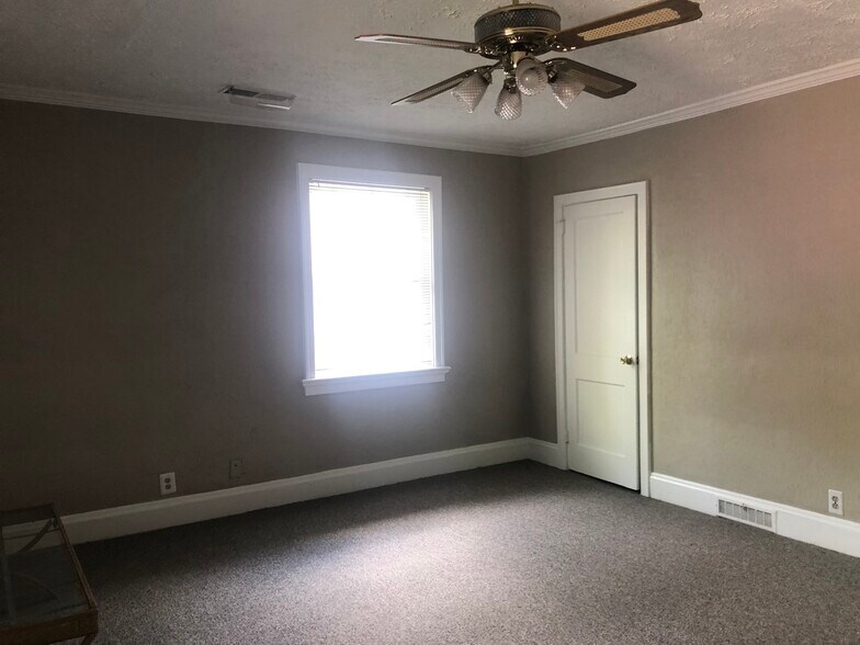More Photos Of 1126 Ponce De Leon Ave, Atlanta Office For Sale