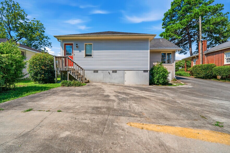 More Photos Of 3357 Vineville Ave, Macon-Bibb Office Residential For Sale