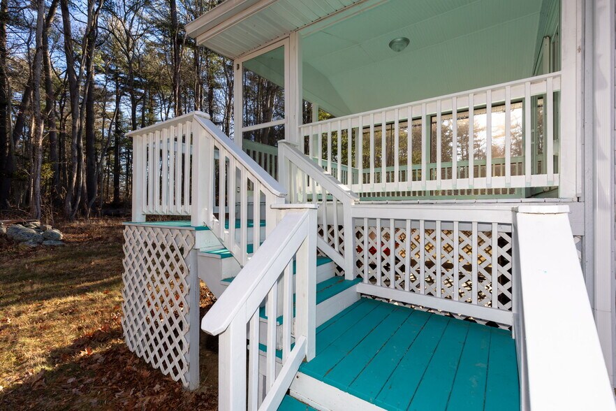 More Photos Of 860 Washington St, South Easton General Retail For Sale