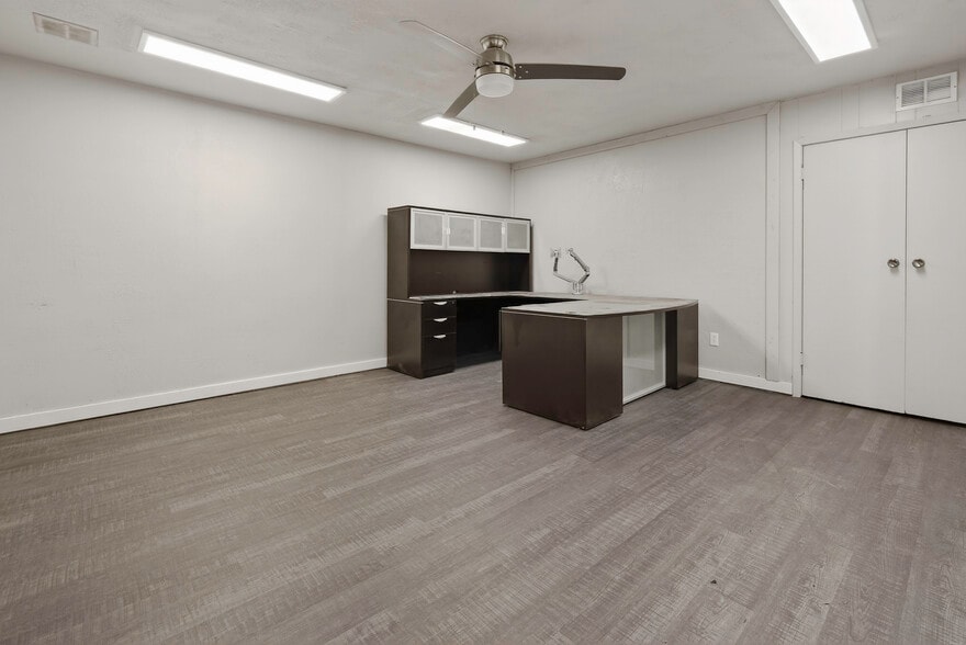 More Photos Of ,  Unknown For Sale