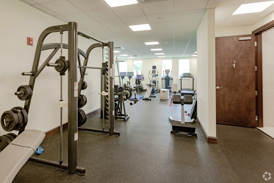 More Photos Of 8230 210th St S, Boca Raton Office For Lease