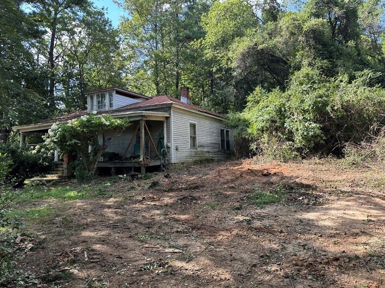 More Photos Of 167 Faulconerville Dr, Amherst General Retail For Sale