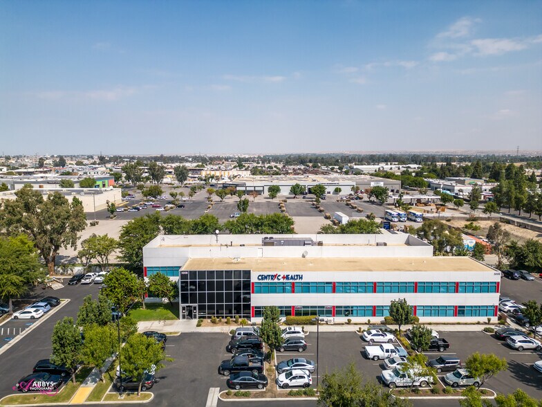 More Photos Of 3008 Sillect Ave, Bakersfield Medical For Lease