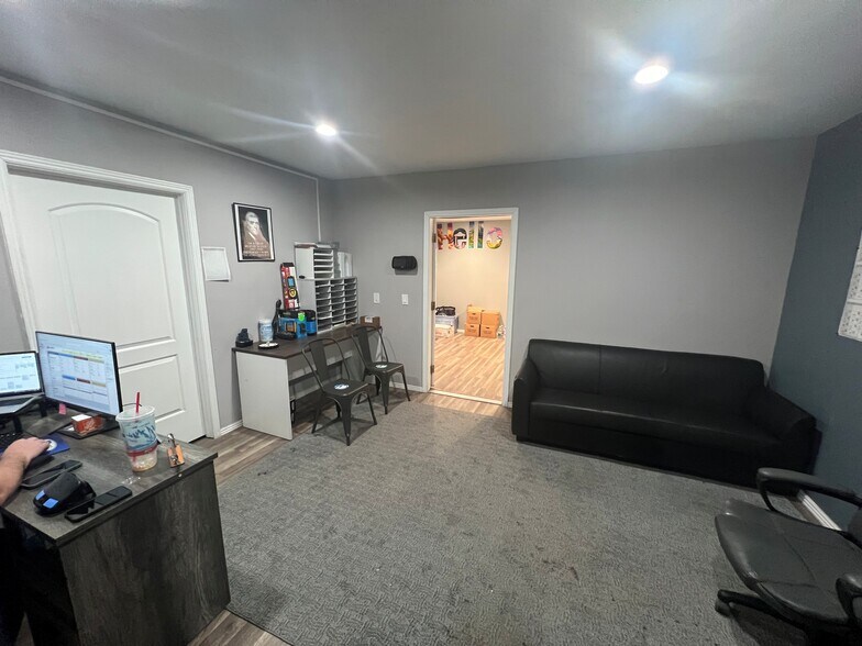 More Photos Of 620 N 1100 E, Saint George Warehouse For Sale