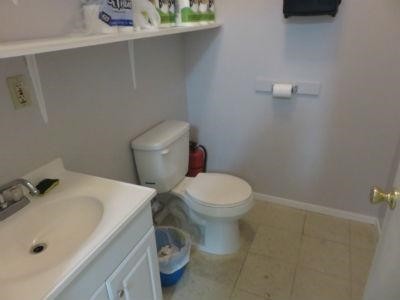 More Photos Of 600 W Sunset Rd, Henderson Auto Repair For Lease