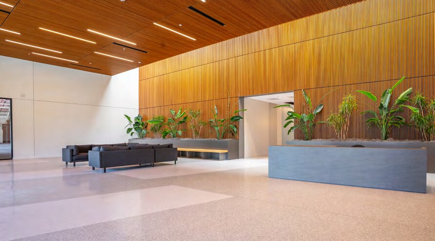 More Photos Of 1650 65th St, Emeryville Flex For Lease