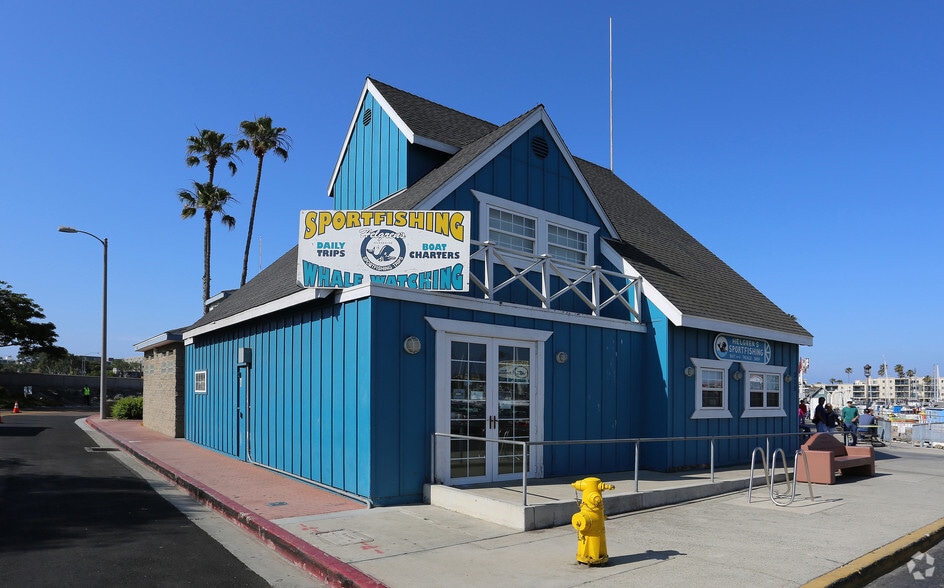 More Photos Of 274 Harbor Dr S, Oceanside Unknown For Lease